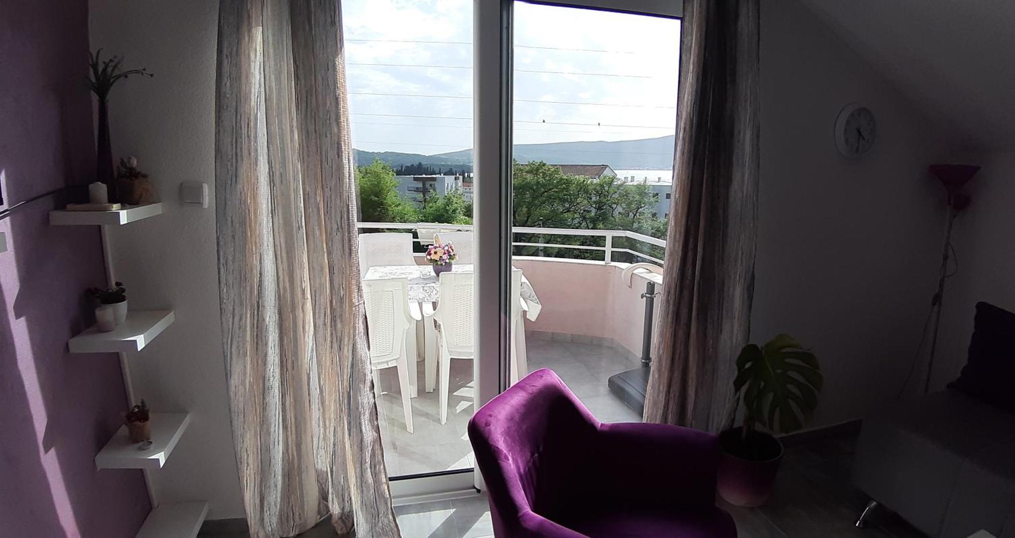 Apartments Kuc Tivat Ruang foto